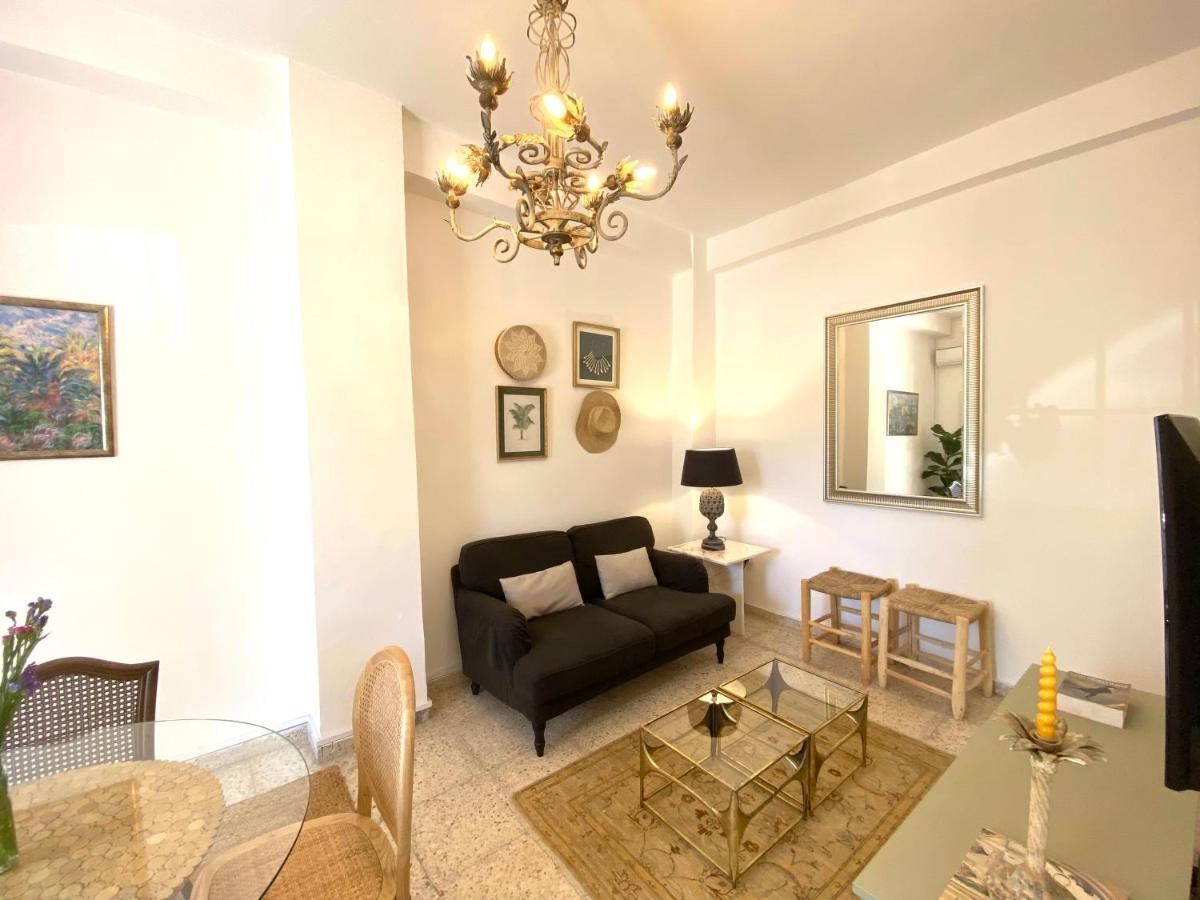 Liberty House - Central Two Bedroom Apartments Nicosia Buitenkant foto